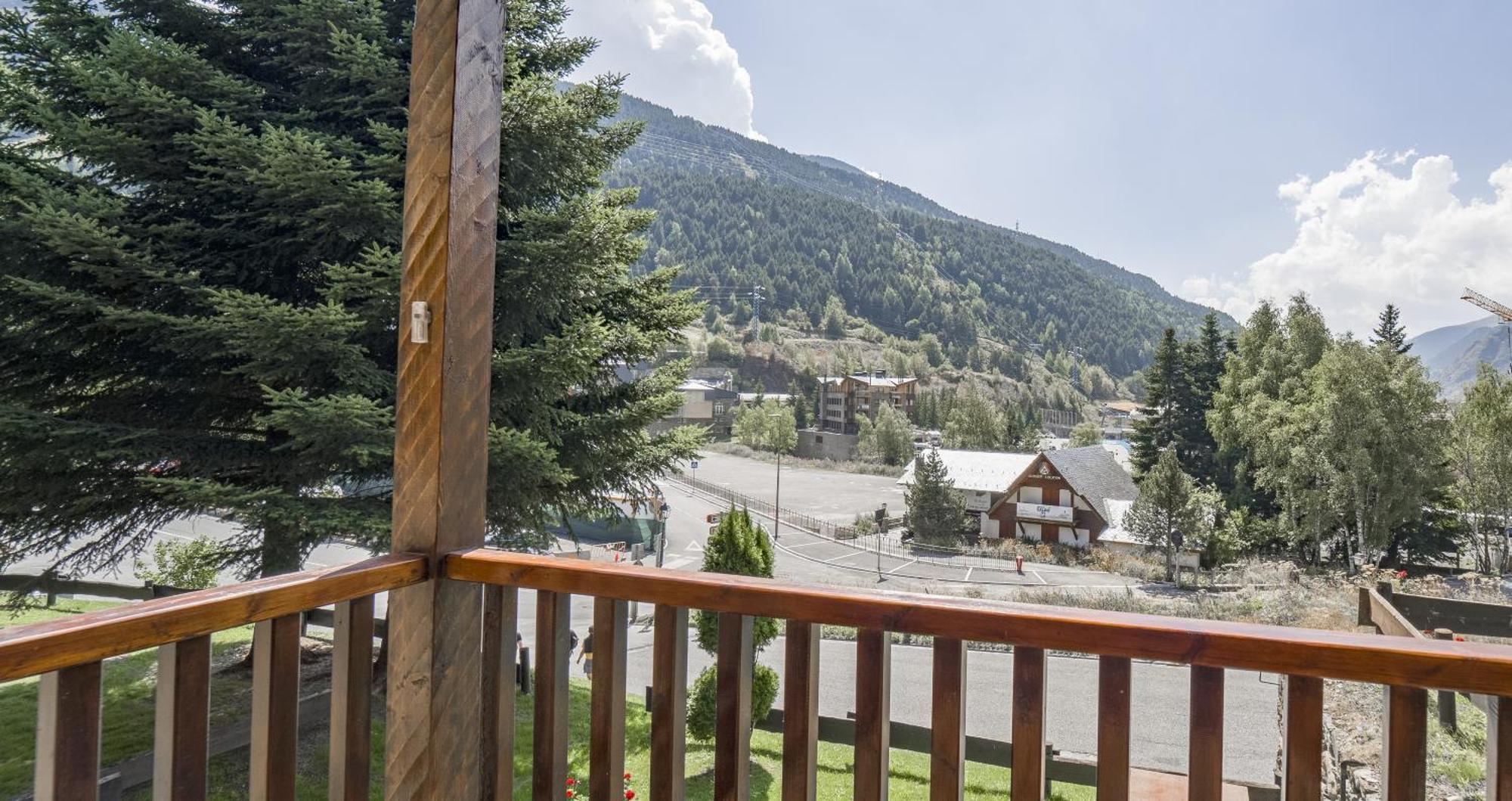 Pleta del Tarter Lodge Eksteriør billede